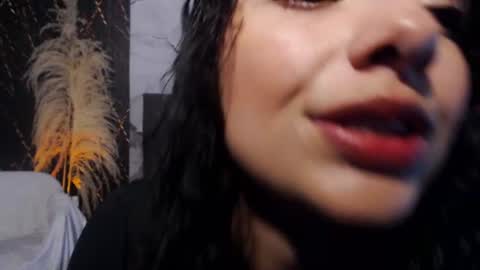 Angel Bells online show from August 3, 9:55 pm