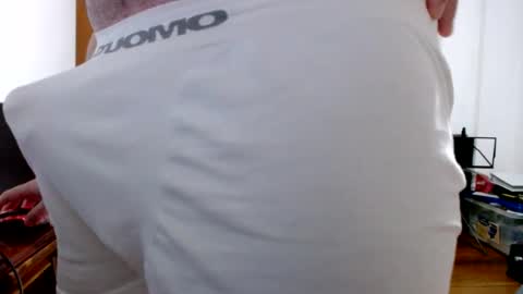 angelbuttslut online show from August 15, 5:28 pm