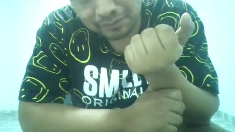 angeldavid90 online show from June 9, 10:38 pm