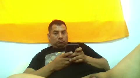 angeldavid90 online show from August 14, 1:26 pm