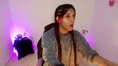 angele online show from June 14, 9:01 pm