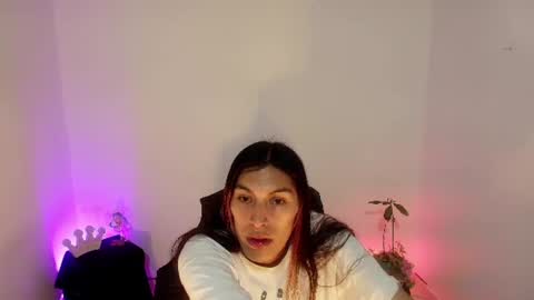 angele online show from July 24, 7:39 pm