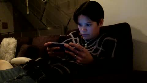 angelia01m online show from April 1, 1:58 am