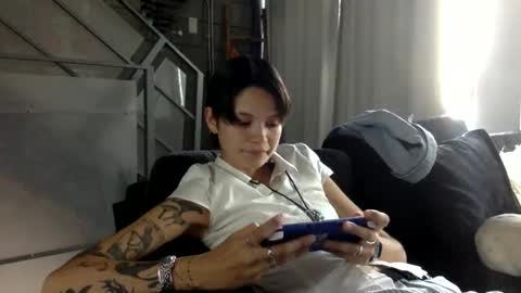 angelia01m online show from June 1, 9:18 pm