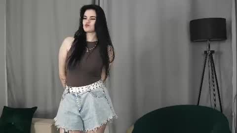 Angelia online show from August 8, 1:05 am