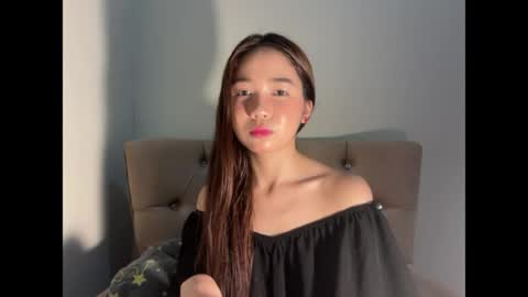 angelic_slutt online show from August 9, 6:03 am
