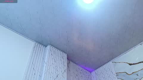 angelic_tay online show from August 15, 6:28 am