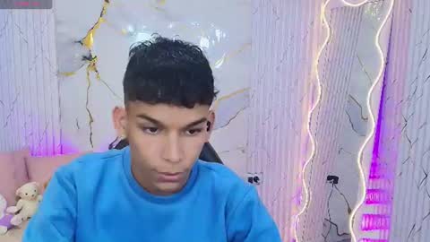 angelic_tay online show from August 16, 3:21 am