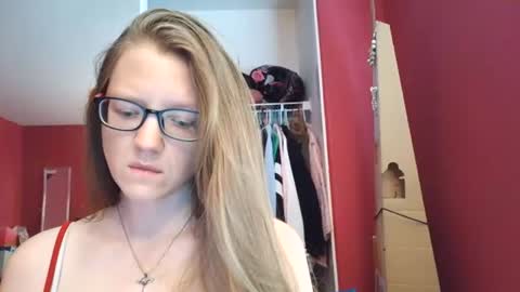 AngelicAngel online show from August 11, 4:31 pm