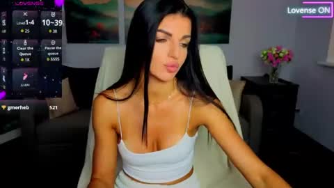 Angelina online show from August 11, 9:00 am