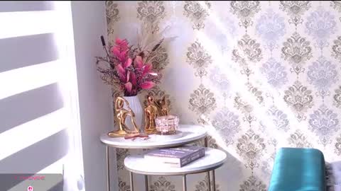 angelina_class_7 online show from August 13, 1:47 pm