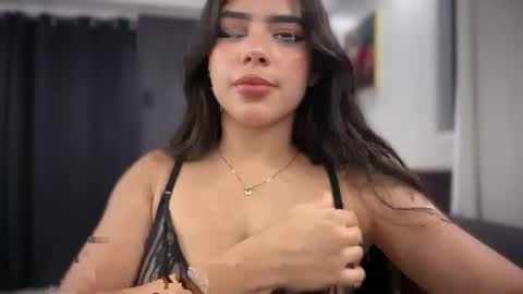 Angelina Weiss online show from July 15, 4:02 am