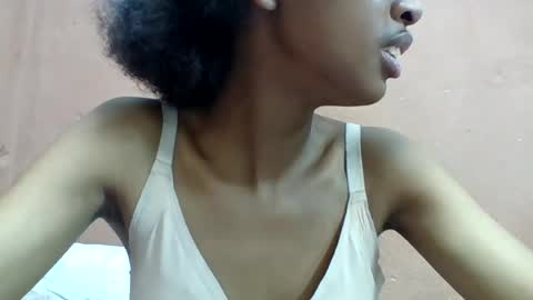 angeline221173 online show from August 10, 2:51 pm