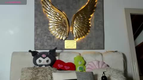Angeline Smith  online show from August 8, 12:54 am