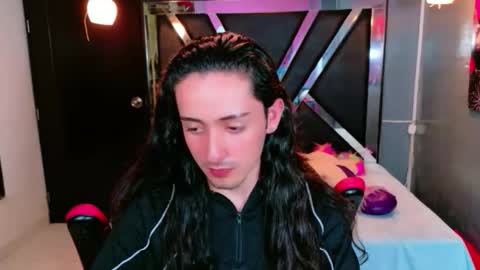 angelis savage online show from February 19, 1:14 am