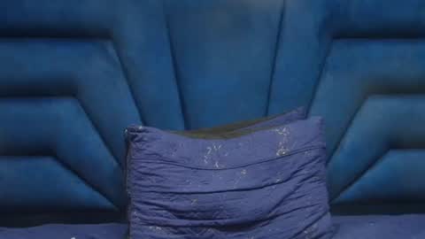 angell_cooper online show from August 15, 3:54 am