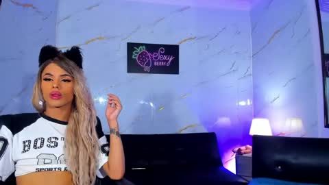 angell_passion69 online show from August 7, 8:36 am