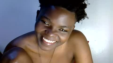 angell_queen2 online show from July 27, 9:26 am