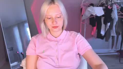 Cutie online show from August 3, 12:34 pm