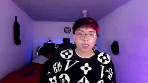 Angel  online show from July 25, 5:44 am
