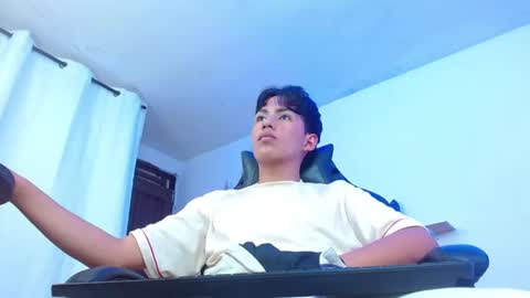 Angelo online show from August 3, 5:31 pm