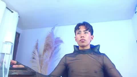 Angelo online show from August 4, 7:22 pm