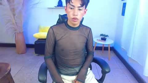 Angelo online show from August 4, 8:28 pm