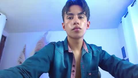 Angelo online show from August 14, 6:44 pm