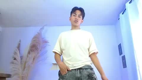 Angelo online show from August 15, 2:32 pm