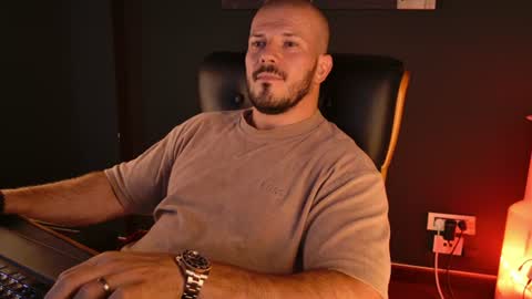 BlackWolf online show from August 11, 1:35 pm