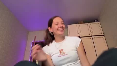 Sara online show from August 31, 7:42 am