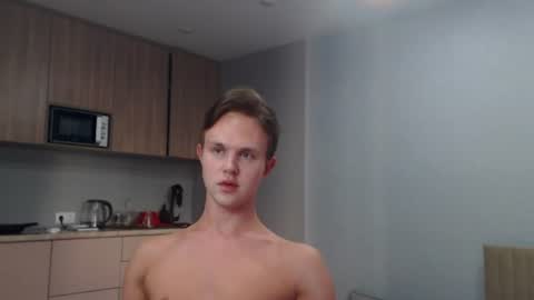 Angel online show from August 9, 3:35 pm