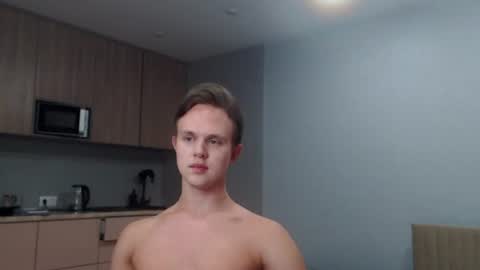 Angel online show from August 13, 1:58 pm