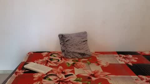 Giulia online show from July 30, 1:40 pm