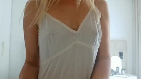 Alesia online show from July 15, 10:38 am