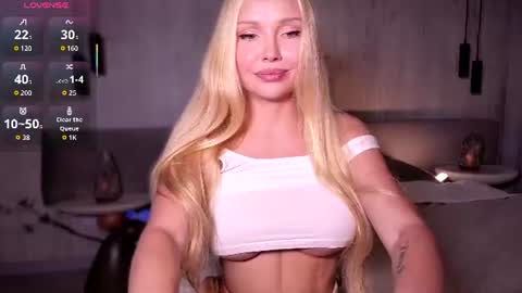 Angelina online show from August 7, 1:55 pm