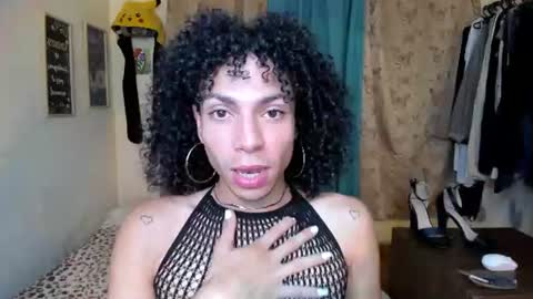angelwhitte online show from July 27, 1:00 am