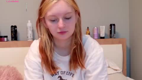 angelwise online show from August 7, 3:06 am