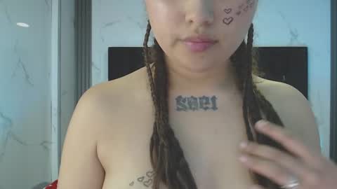 angely_a1 online show from August 11, 6:21 pm