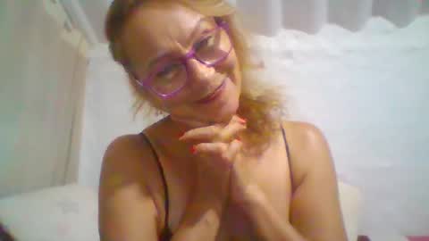 angelycute476334 online show from March 29, 12:29 am