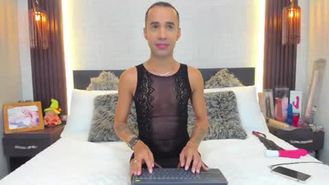  Anghel Stone  online show from August 7, 7:03 pm