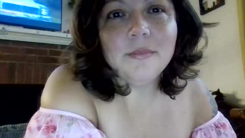 SweetAngie online show from August 10, 8:43 pm