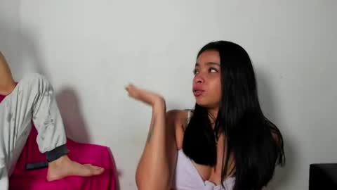 Angie  Andres online show from August 12, 1:13 pm