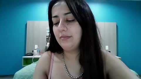 angiesexycutiexo online show from August 29, 9:08 am