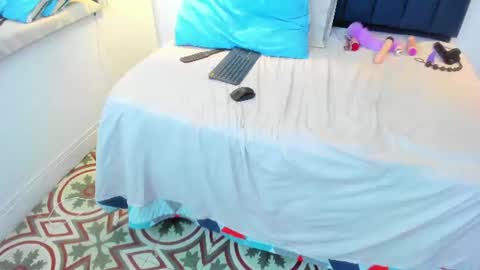 angyrios online show from September 6, 3:56 am