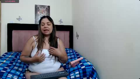 angyxs online show from August 5, 12:58 pm