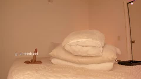 Anhai  All the days at the 6pm colombian time3 online show from August 8, 3:39 am
