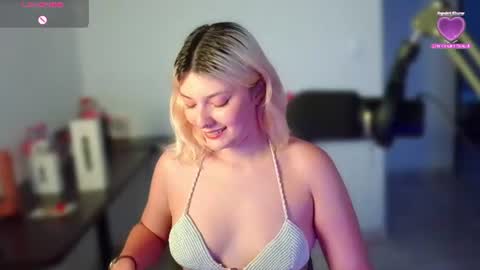 Ania online show from July 27, 10:59 pm