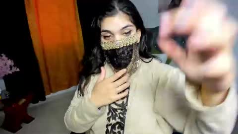 Anissa online show from July 31, 4:13 pm