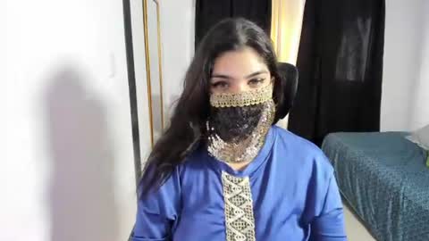 Anissa online show from August 11, 3:36 pm